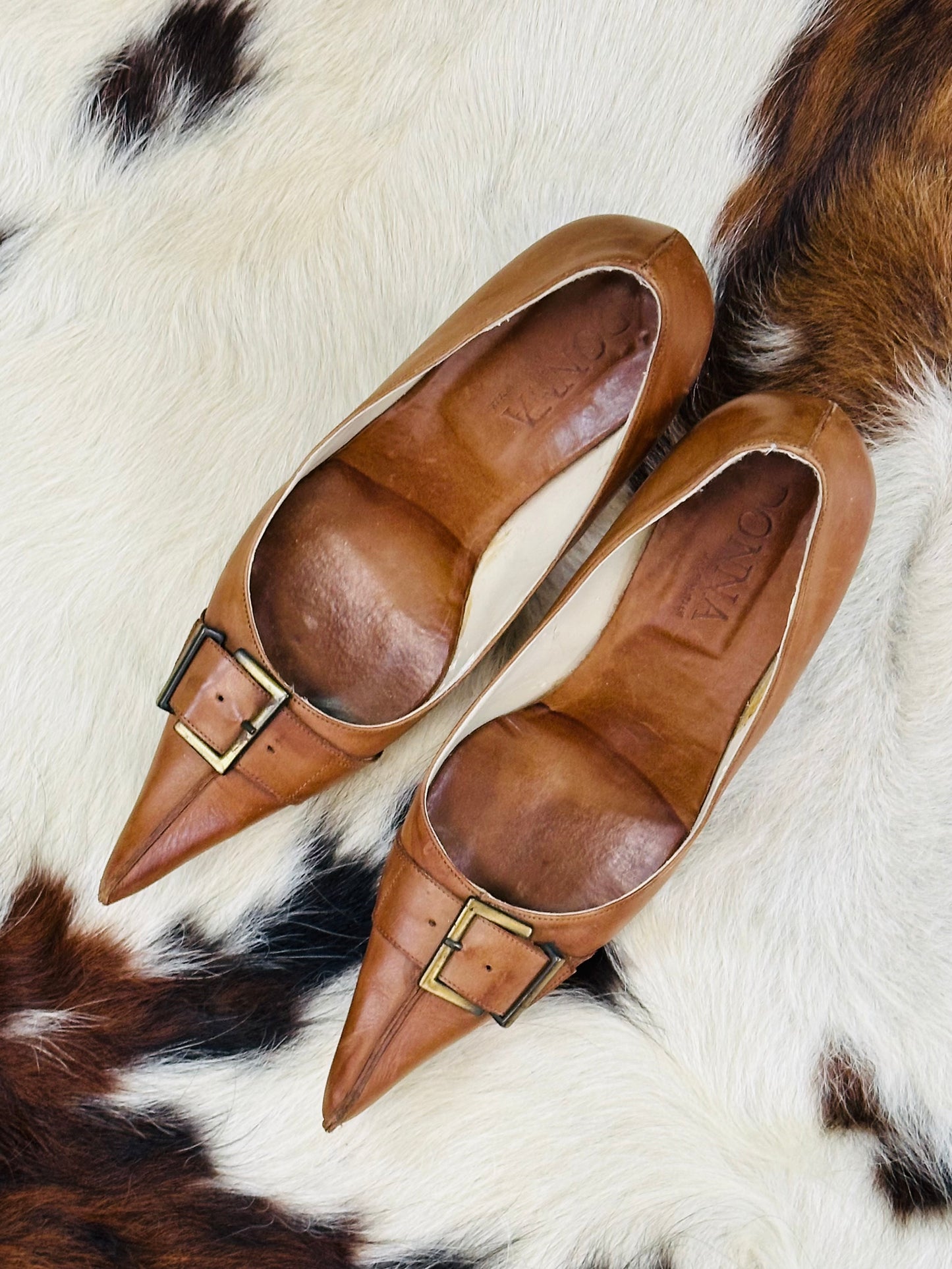 Décolleté vintage in pelle con fibbia bronzo – DONNA Made in Italy | Taglia 38