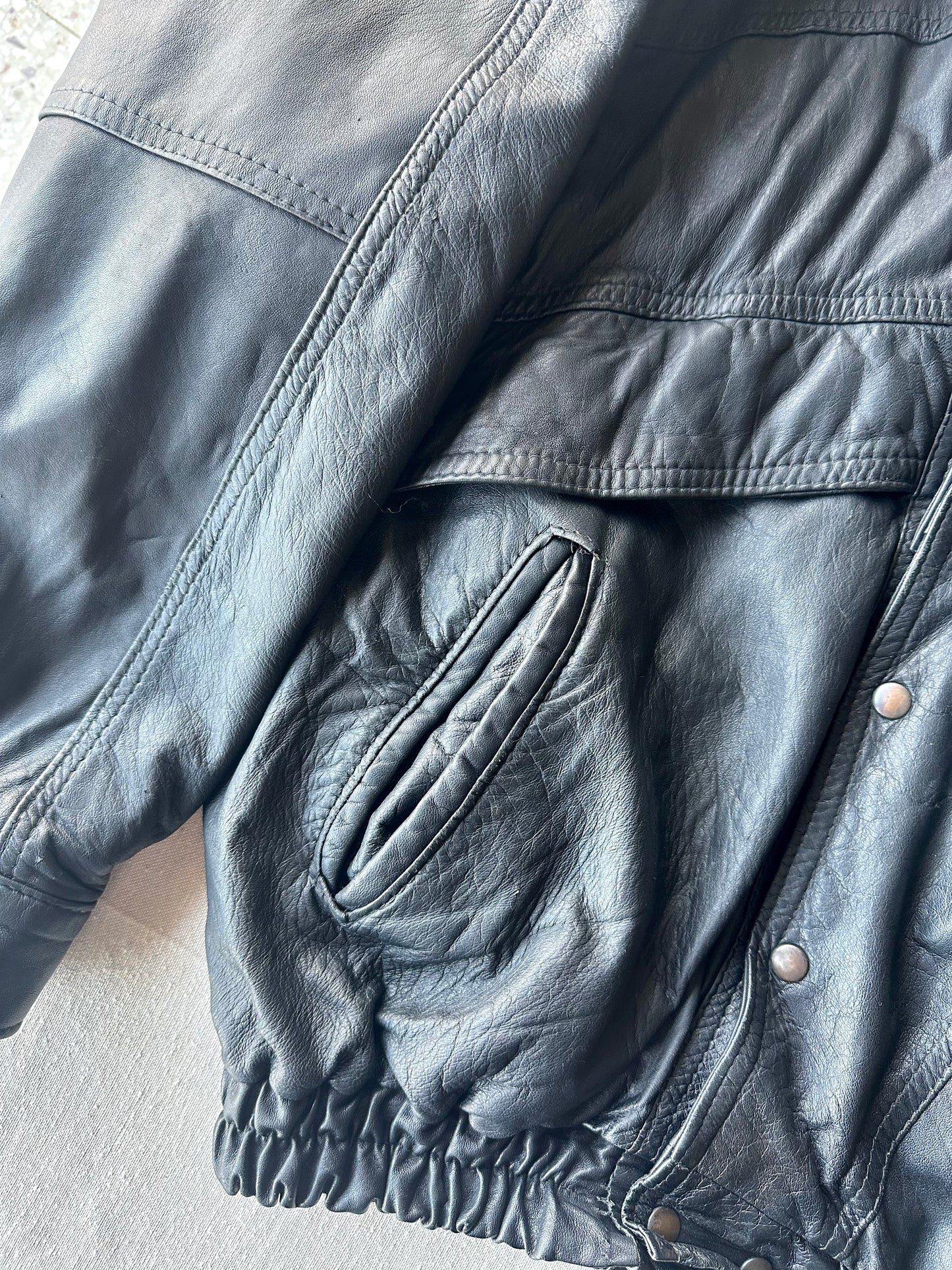 Giacca/gilet bomber in pelle nero