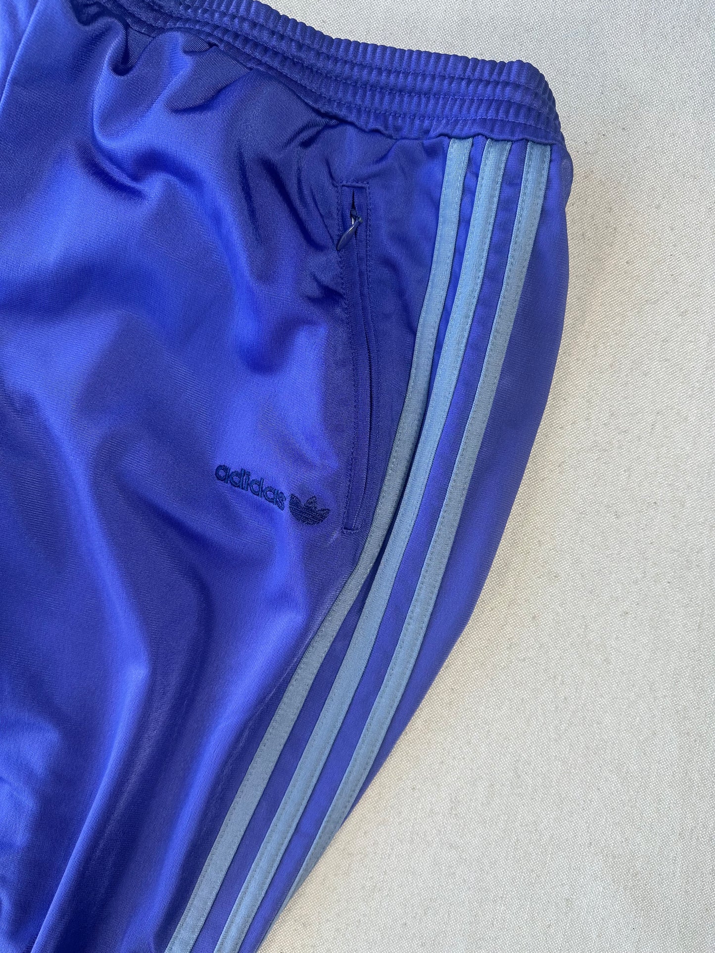 ADIDAS - Pantaloni 💜