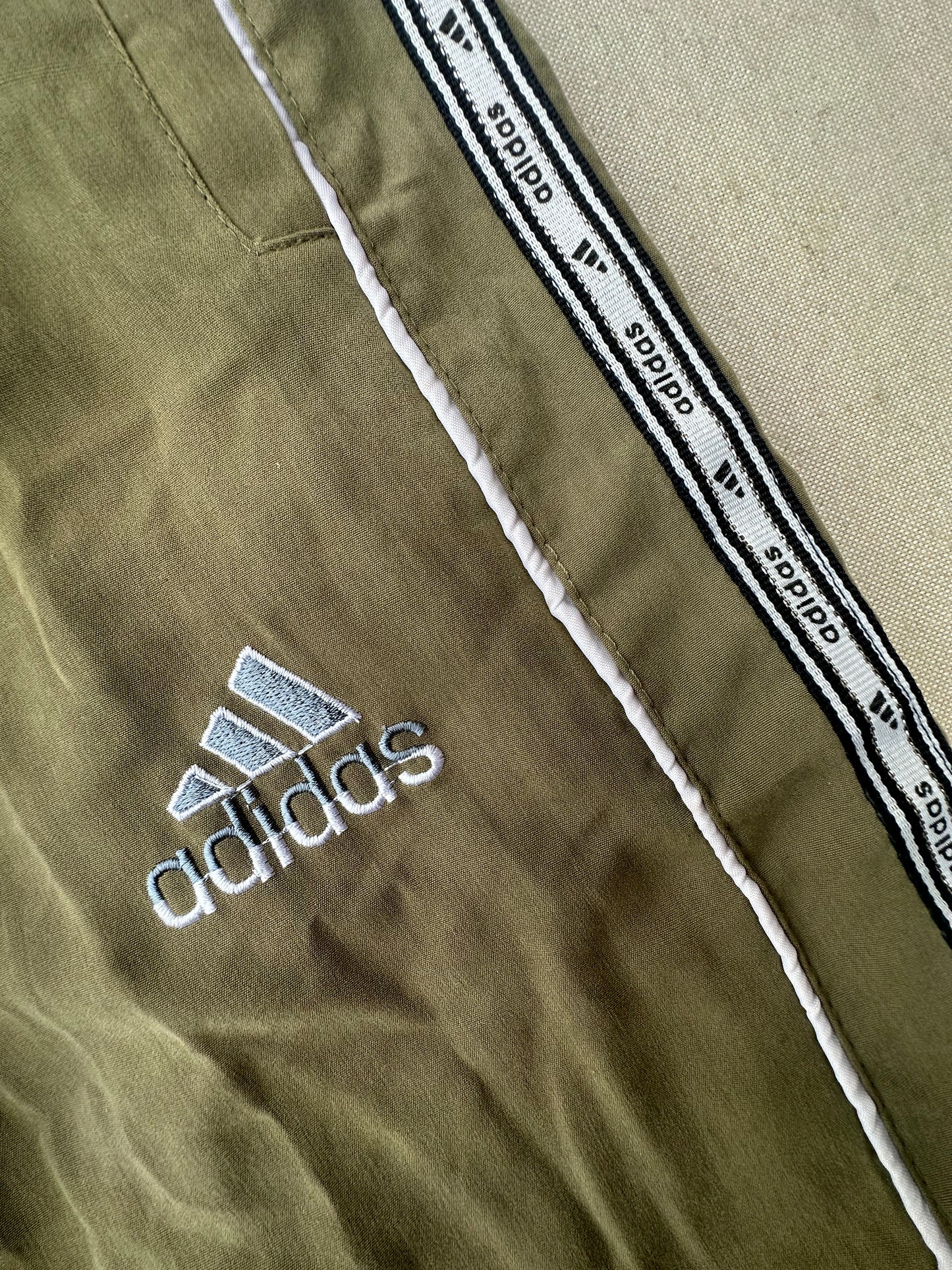 Adidas sportwear large
