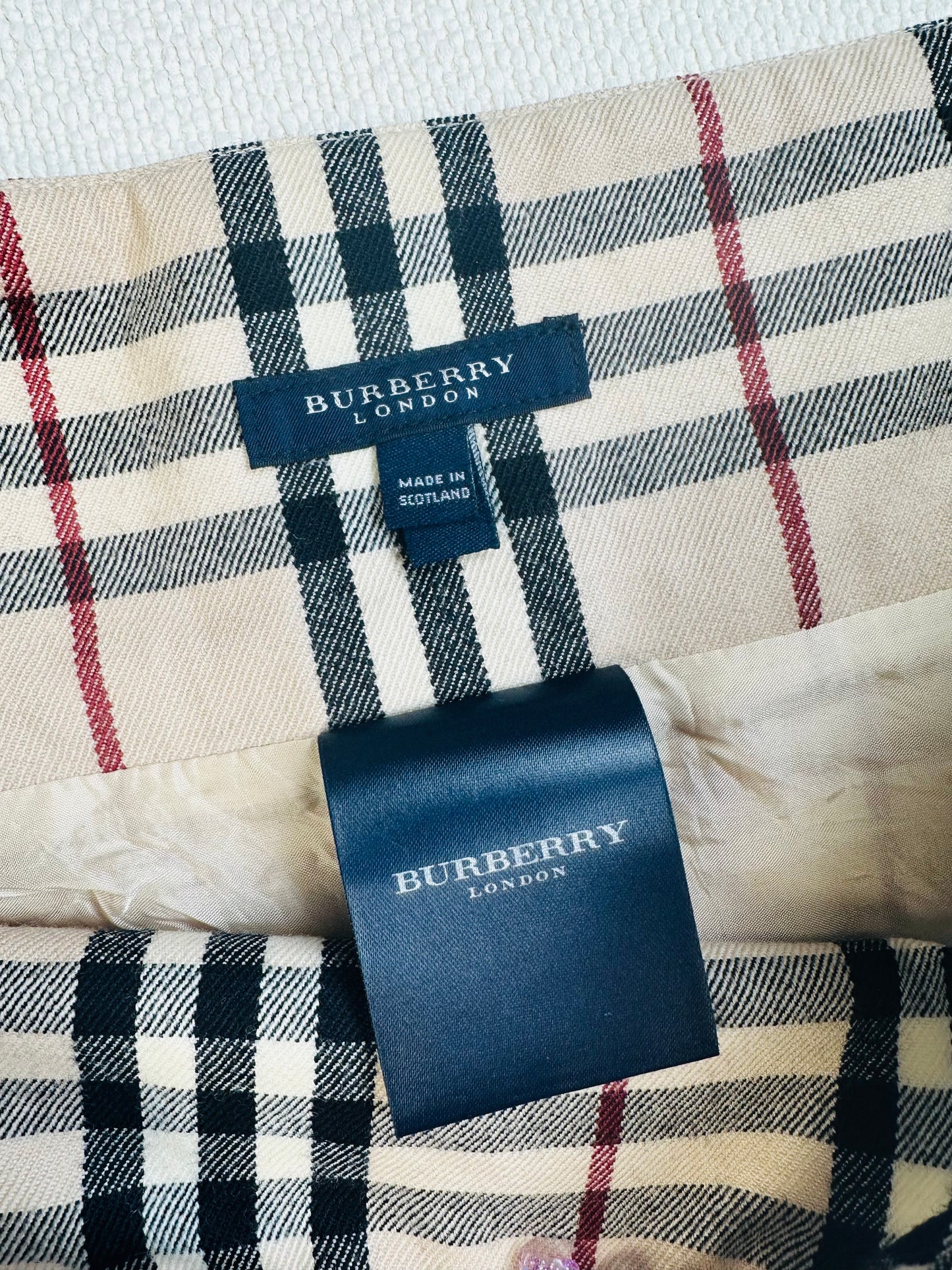 BURBERRY - Gonna a Pieghe