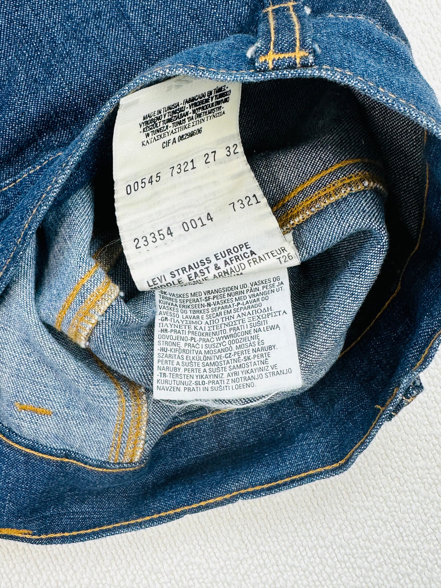 LEVI’S- Jeans