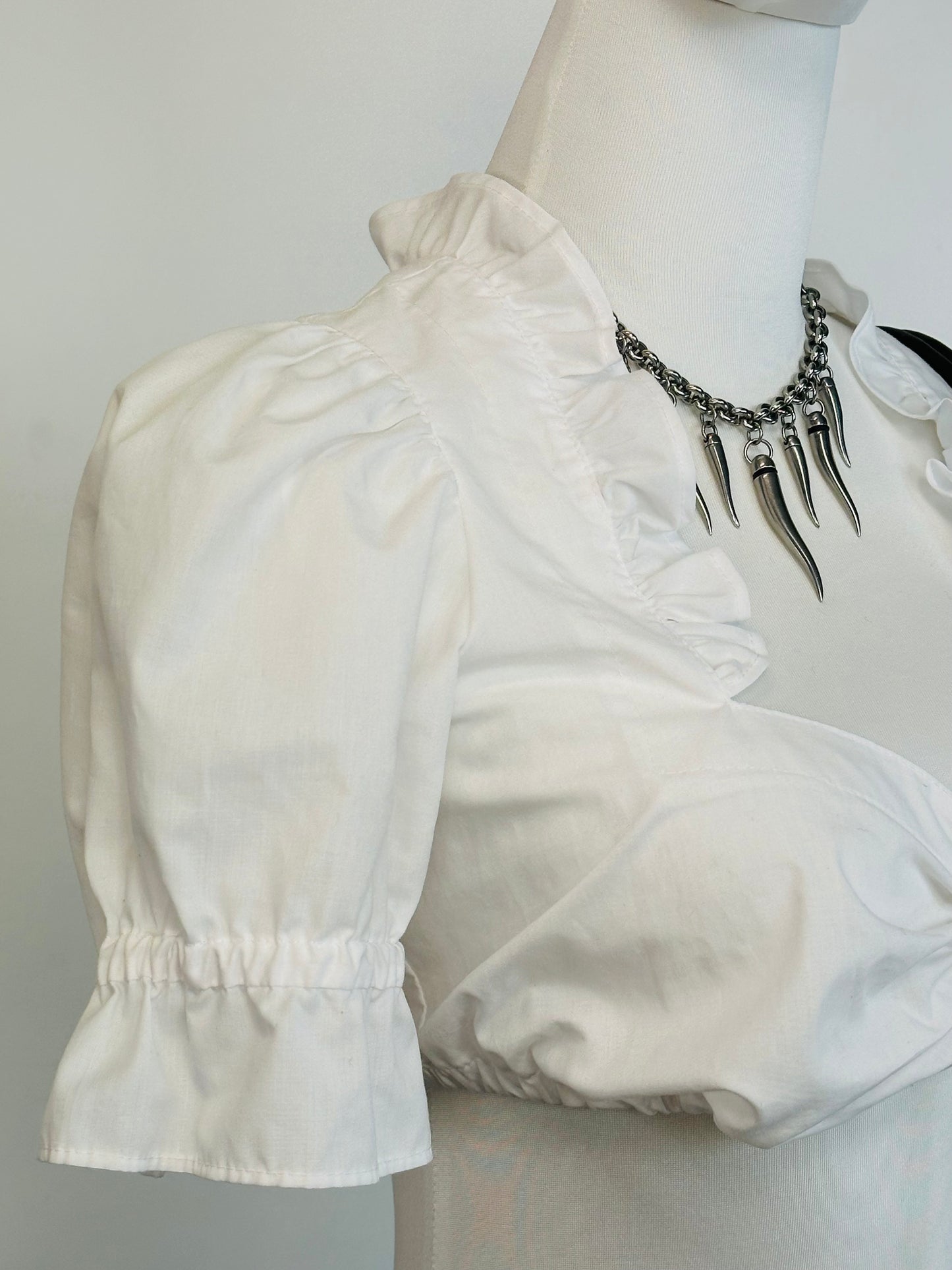 Crop Top Bianco con Maniche a Sbuffo e Coulisse