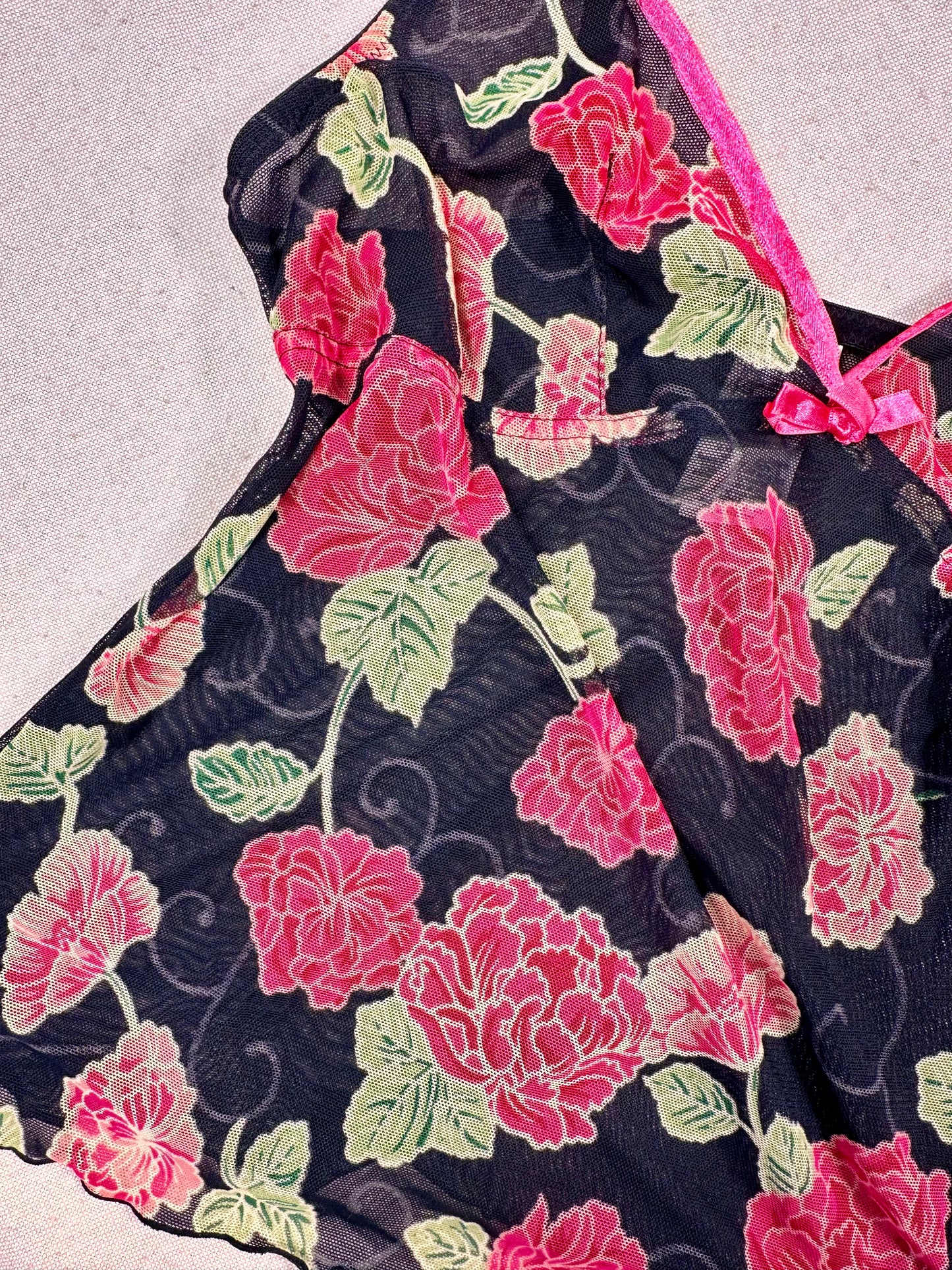 Y2k micro mesh top 🌺