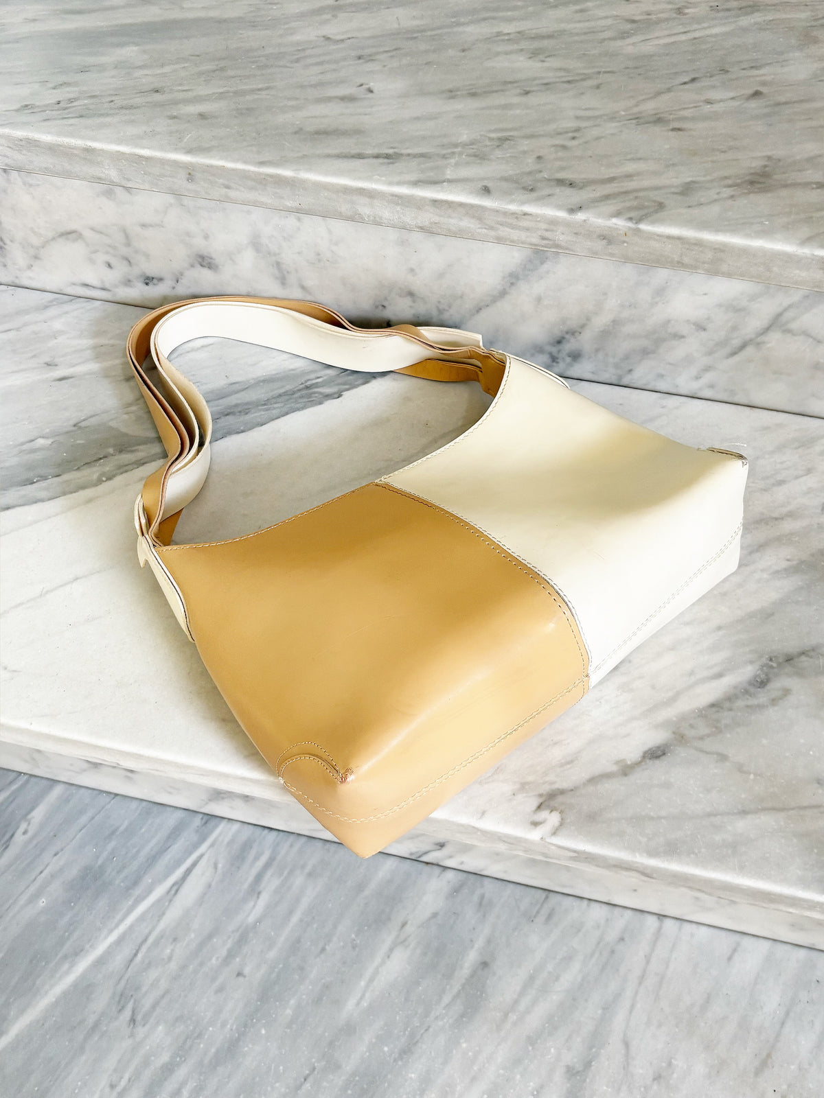 Vintage Two-Tone Leather Hobo Bag – Cream & Caramel
