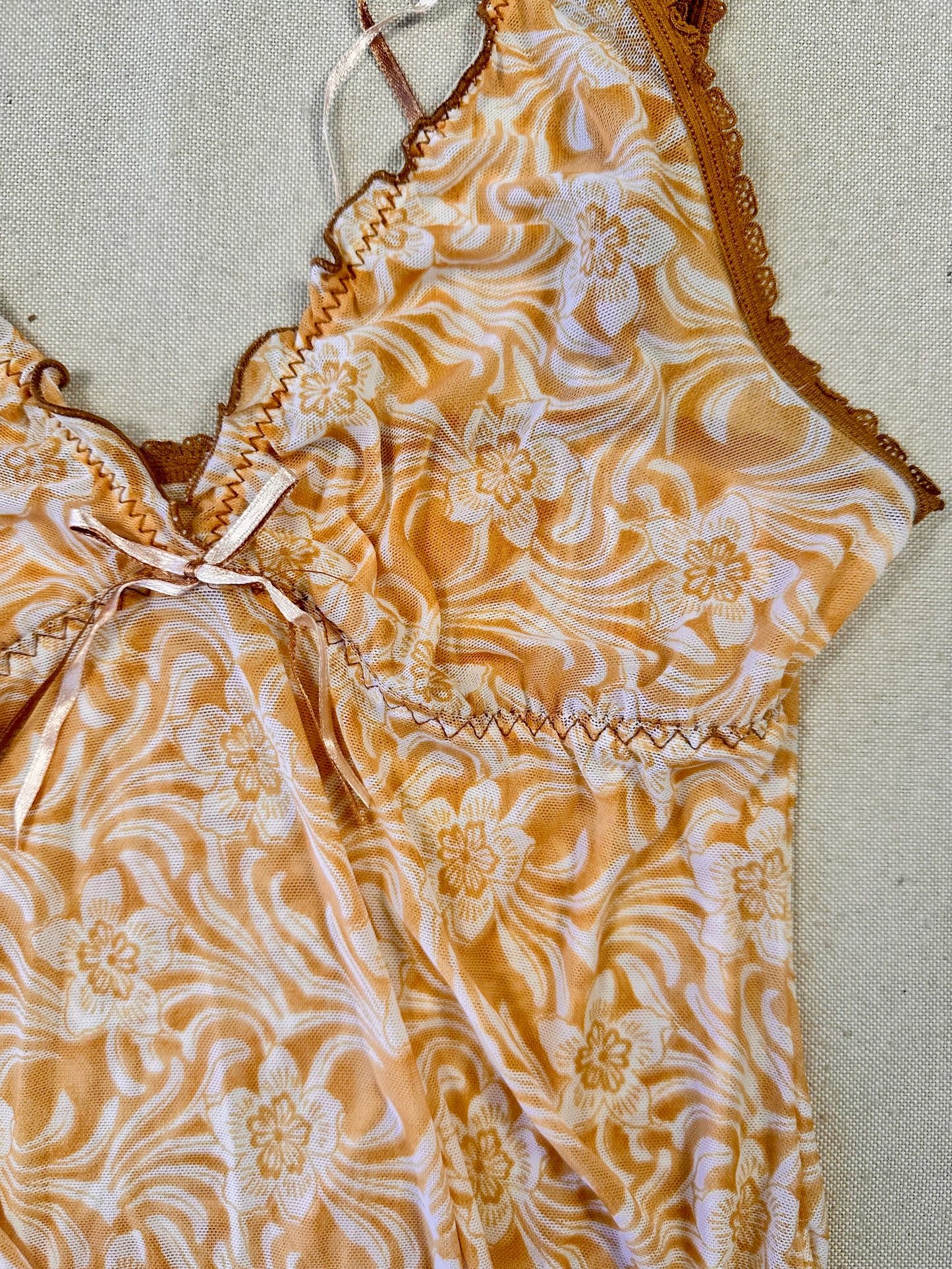 Y2k micro mesh top 🌼