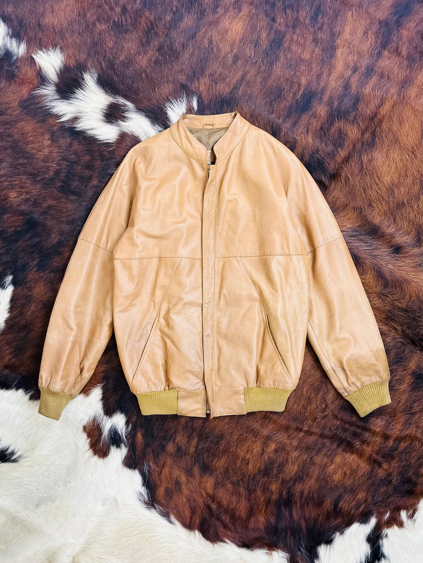 🧥 Giacca vintage in pelle color miele chiaro – Bomber anni ’80