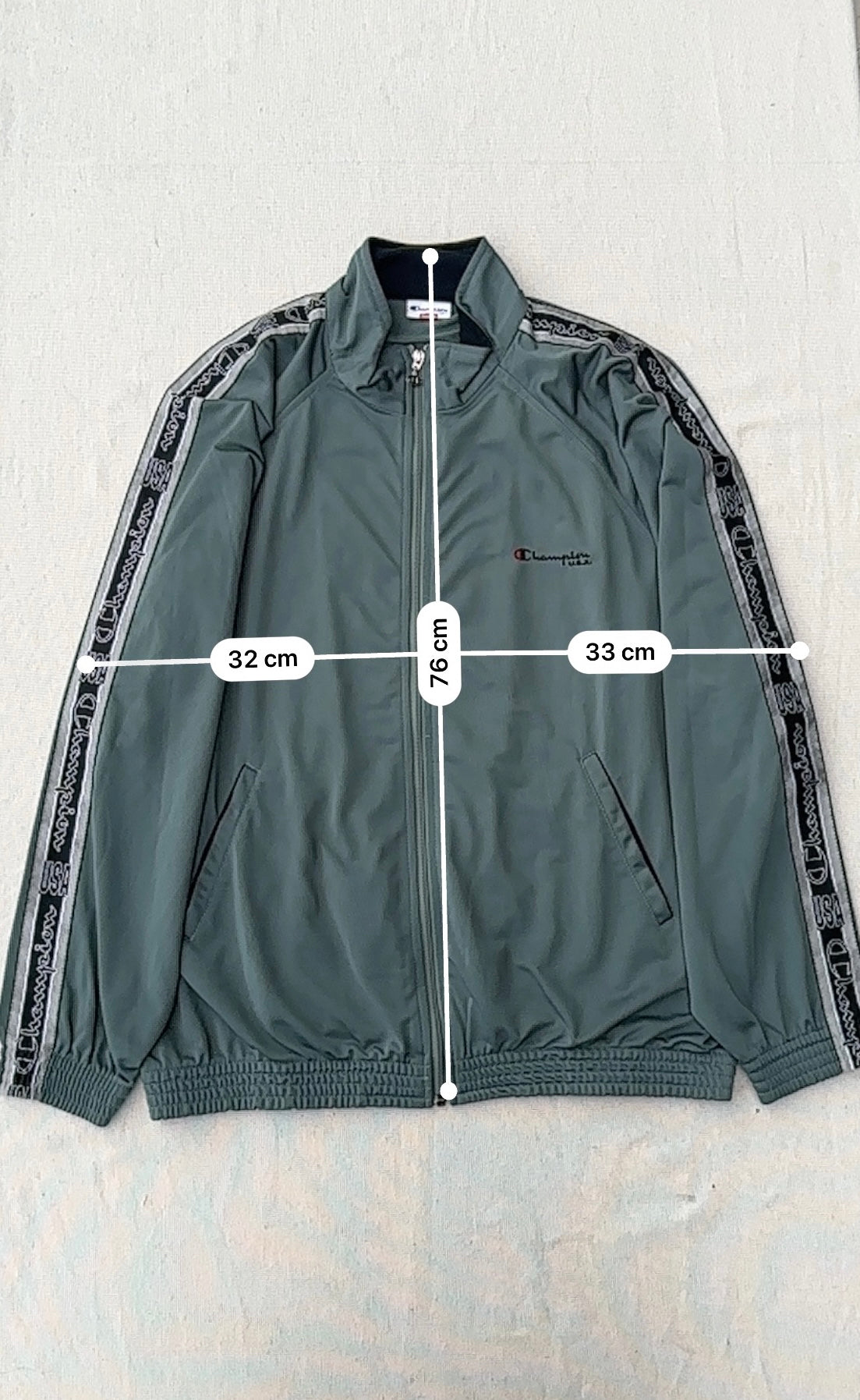 Champion sportwear large