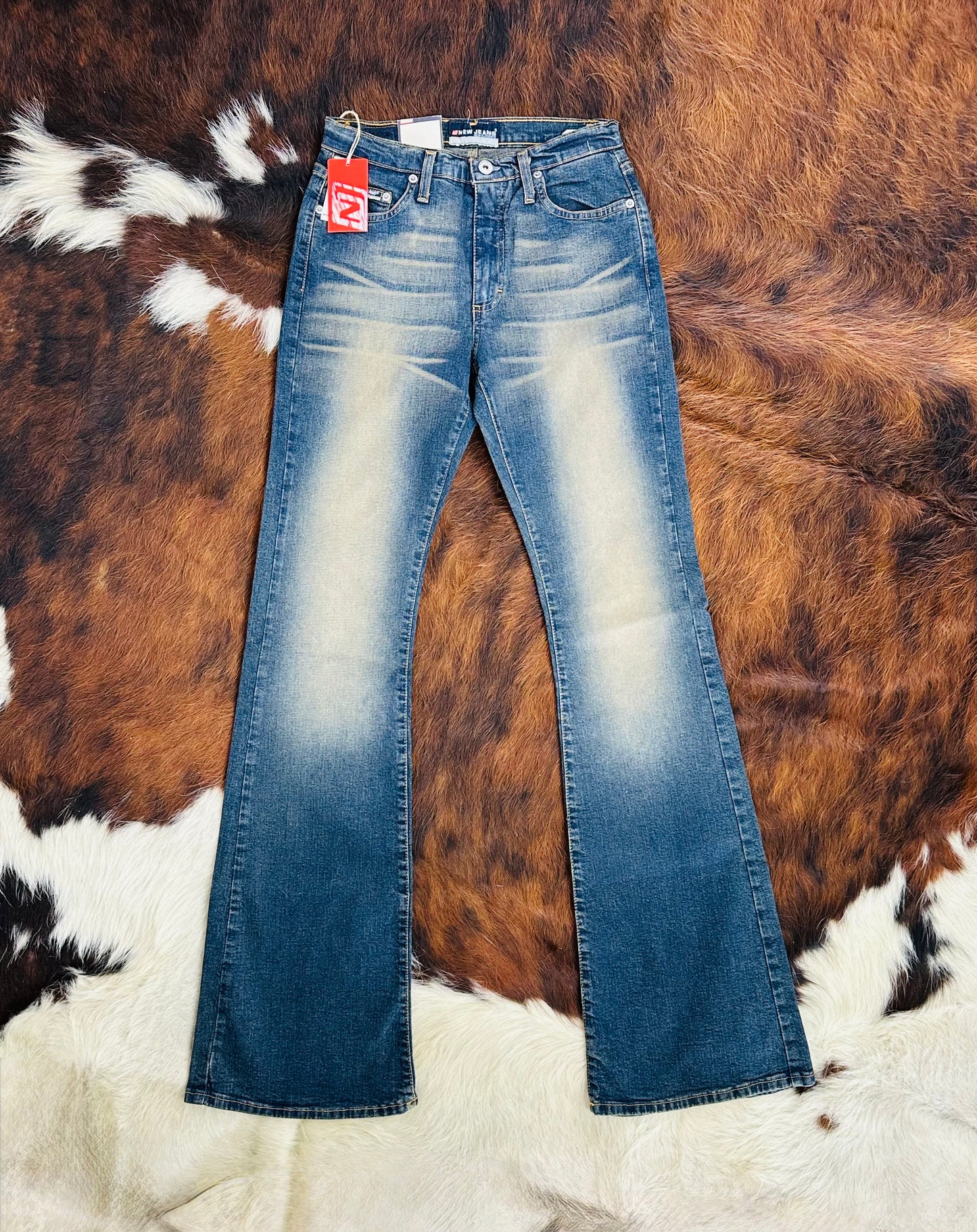 NEW JEANS- Flare Denim Mid