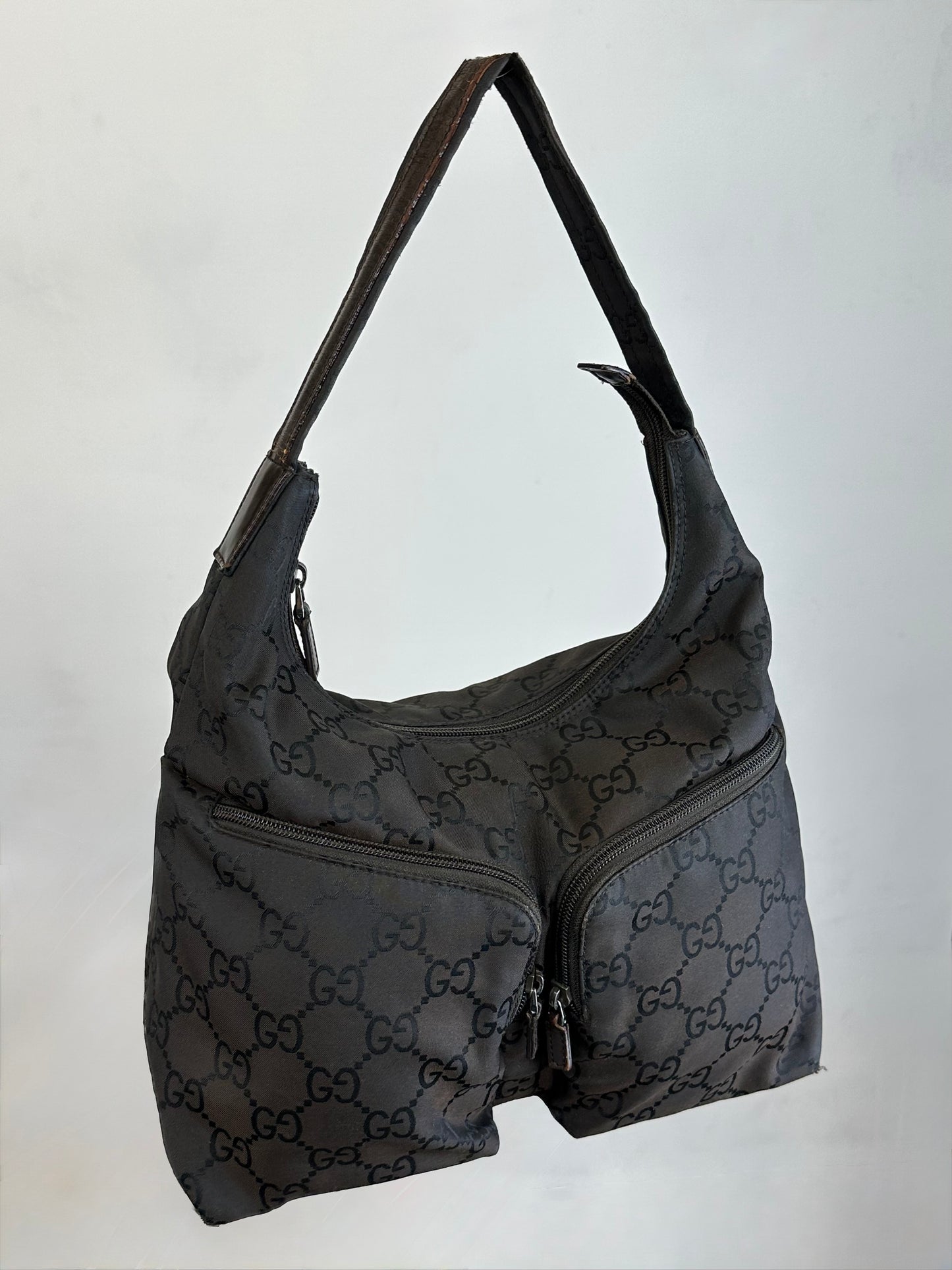 GUCCI - Vintage Monogram Nylon Hobo Bag – Marrone e nero