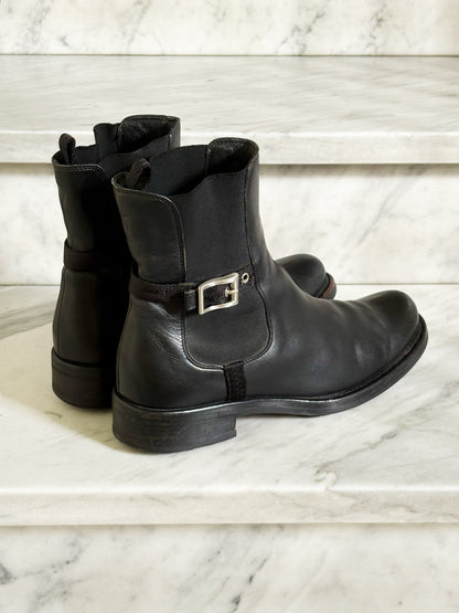 PRADA - Stivaletti Prada Vintage in pelle nera con fibbia e suola carrarmato | Tg. 38