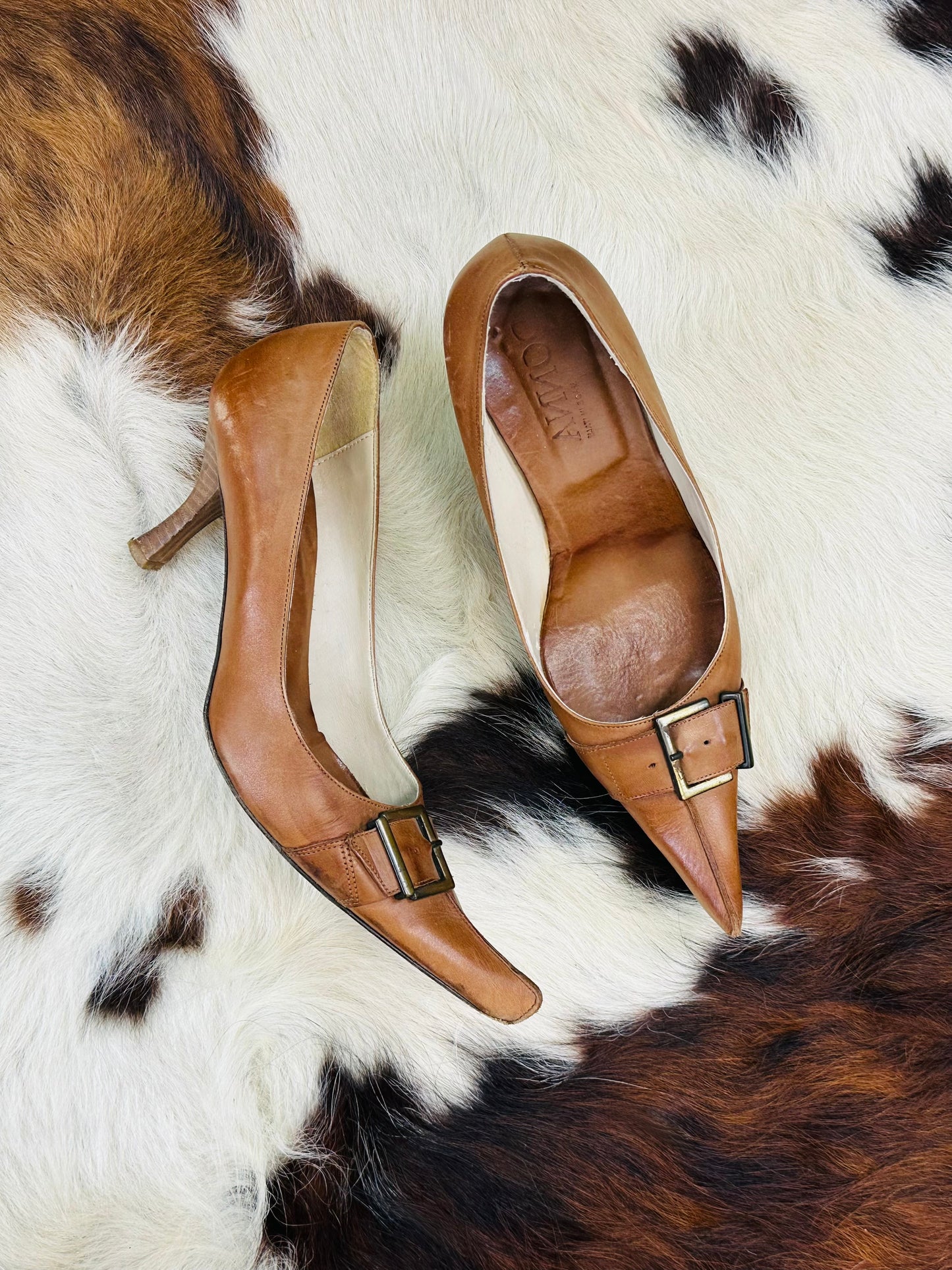 Décolleté vintage in pelle con fibbia bronzo – DONNA Made in Italy | Taglia 38