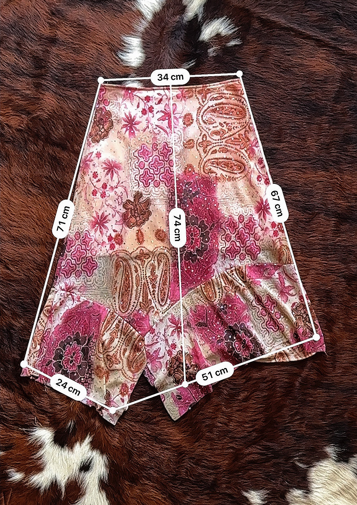 Gonna vintage patchwork con volant asimmetrico e glitter – Rosa & paisley Y2K