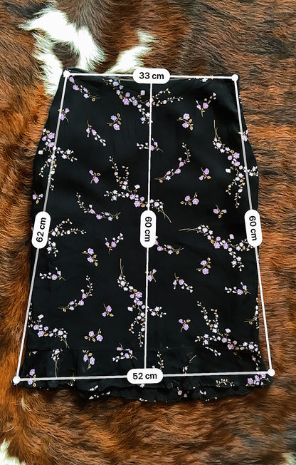 Gonna vintage floreale in viscosa con volant – Nero/Lilla