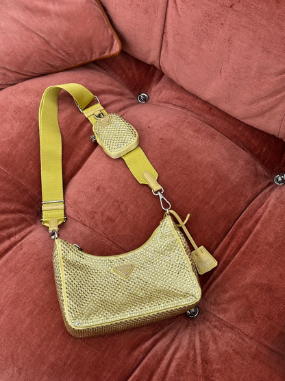 PRADA - Re-Edition 2005 Shoulder Bag – Satin Giallo con Cristalli