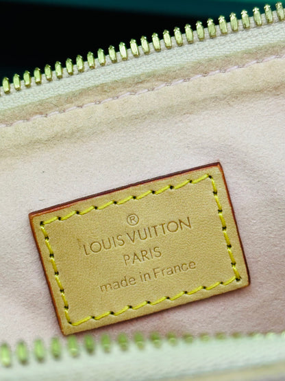 LOUIS VUITTON - Pallas MM – Monogram Canvas