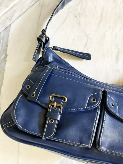 Borsa vintage Y2K in pelle blu con doppie tasche e fibbie
