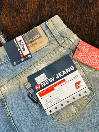 NEW JEANS – Y2K Silver Foil