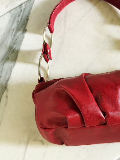 Vintage Y2K Red Leather Ruched Baguette Bag – Borsa in Pelle Rossa