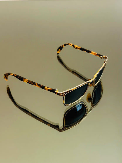 STING - Occhiali da Sole Vintage Tartarugati con Montatura Dorata