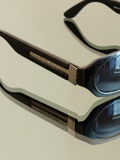 VERSACE - Occhiali da sole P-596 – montatura nera con dettagli metallici