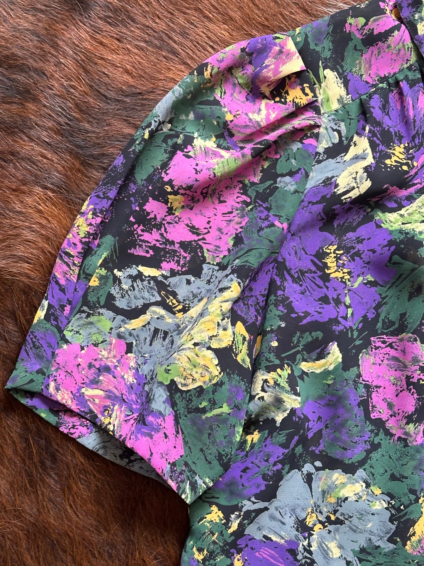 Completo vintage floreale anni ’80/’90 – camicia cropped + gonna plissé