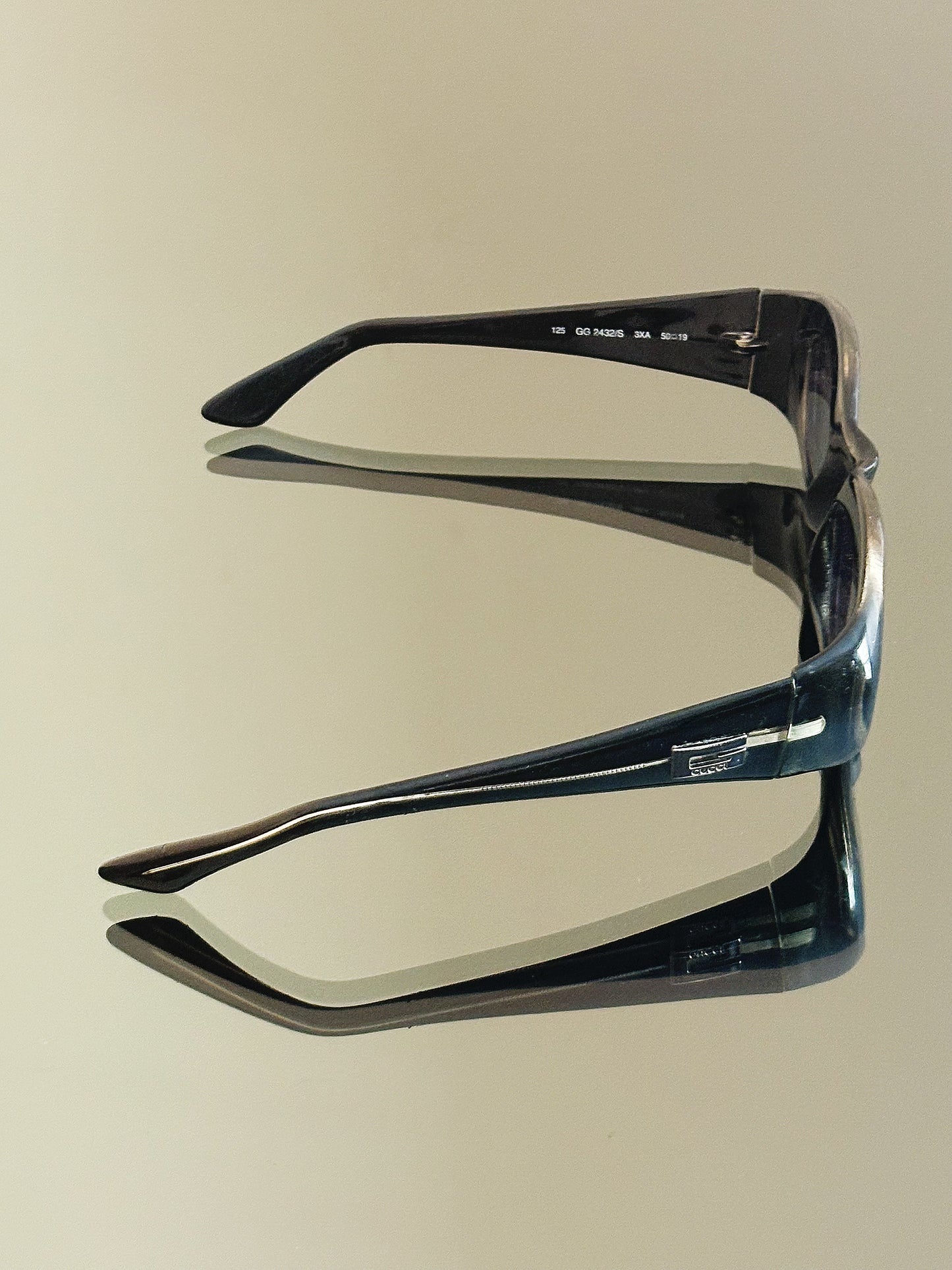 GUCCI - GG 2432/S – Occhiali da sole vintage neri Y2K Made in Italy