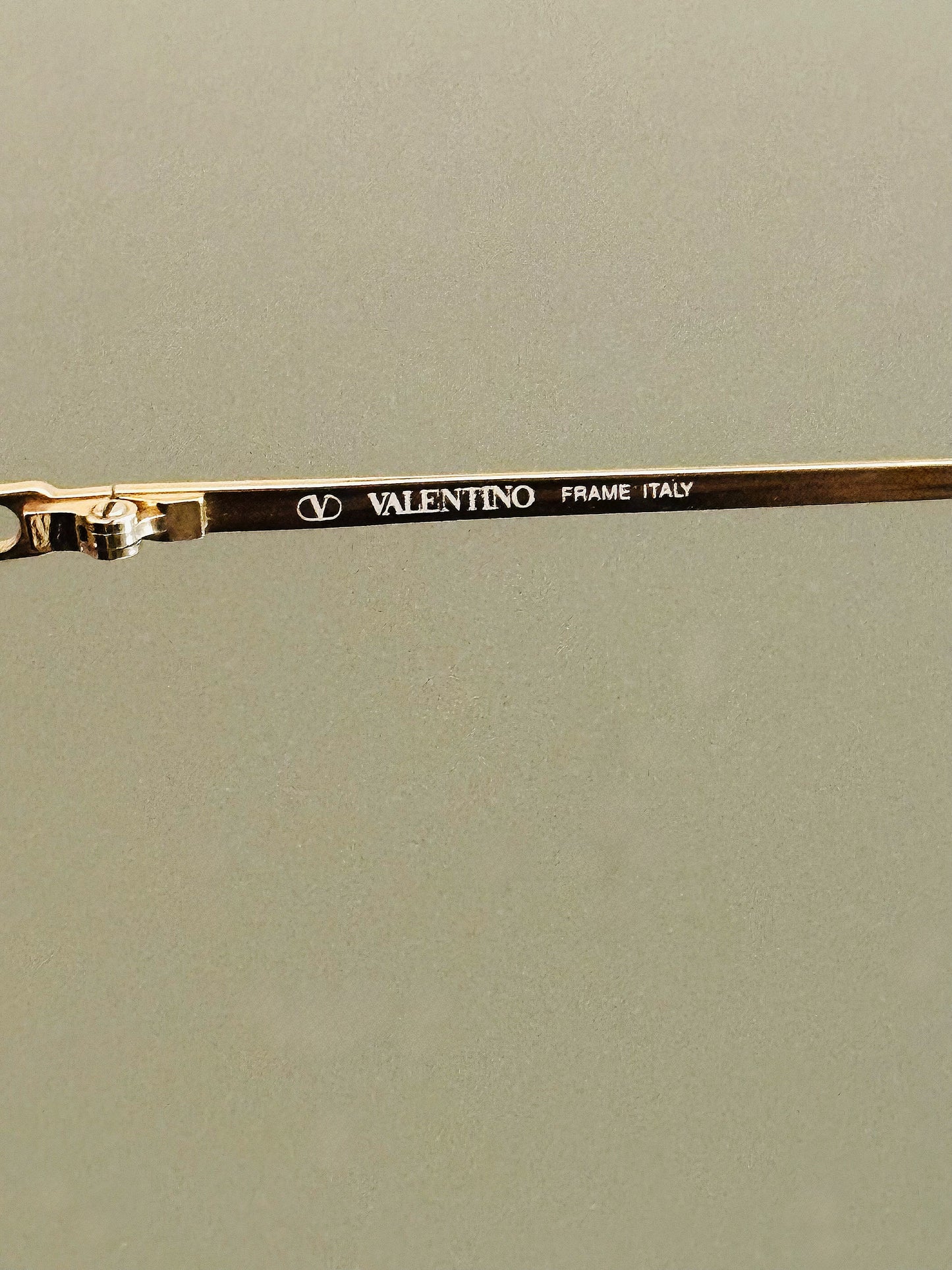 VERSACE - Occhiali da sole V442 962 Vintage – Made in Italy