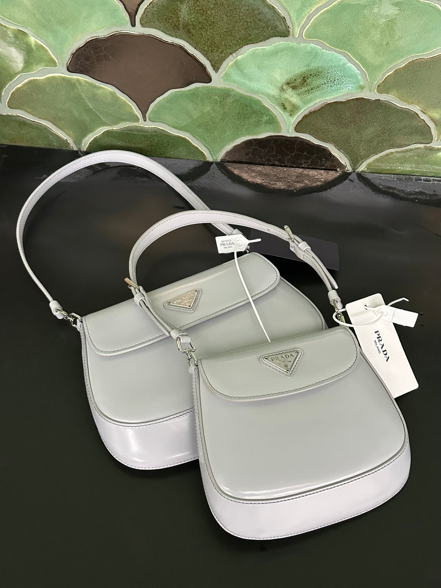 PRADA - Cleo in Pelle Spazzolata Grigio Ghiaccio| MEDIUM e SMALL