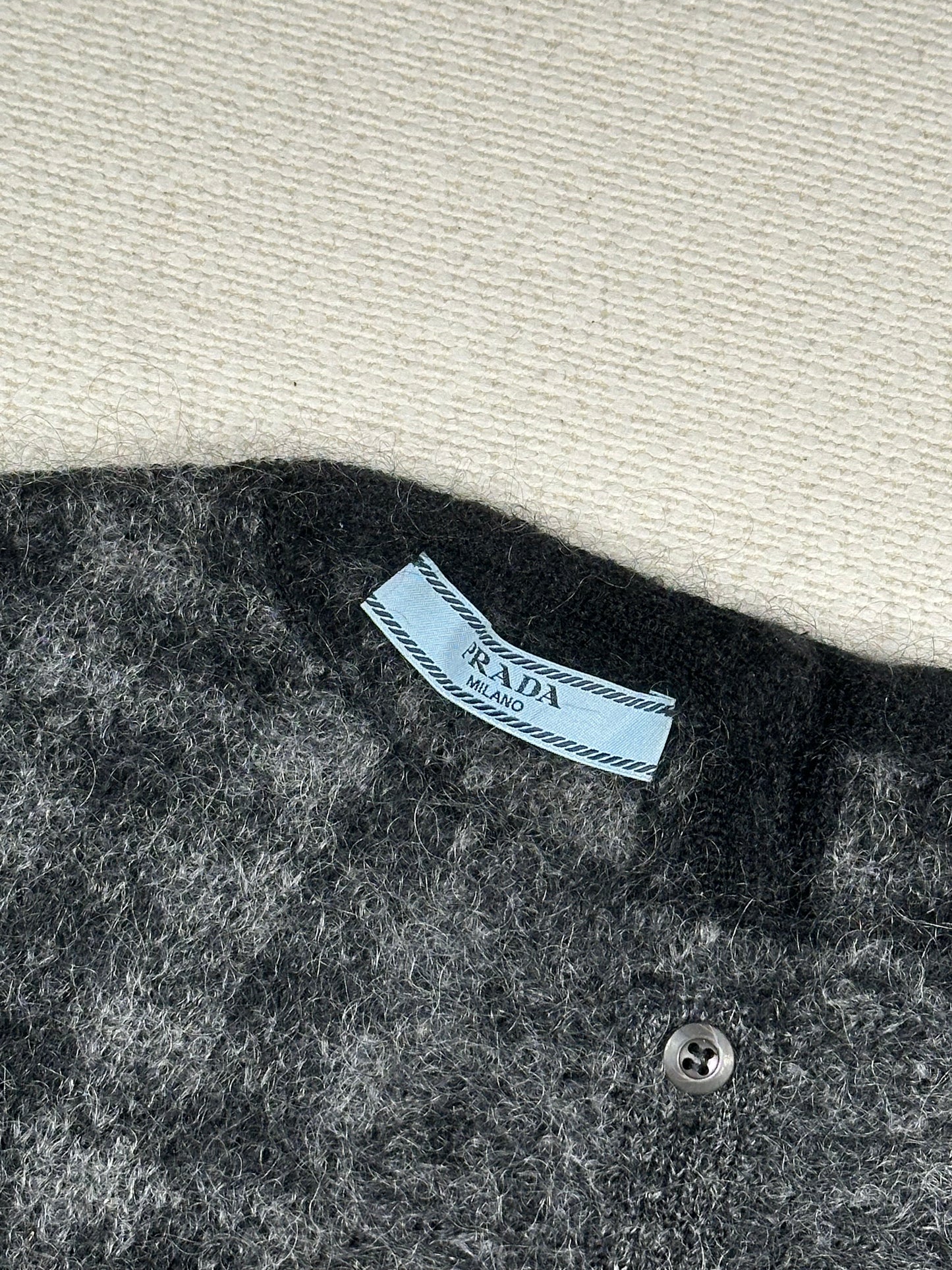 PRADA -  Maglioncino pied de poule con volant