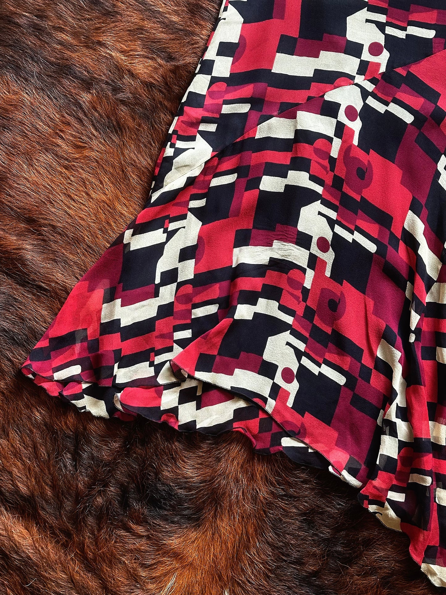 Gonna vintage Pura Seta con fantasia geometrica – Made in Italy