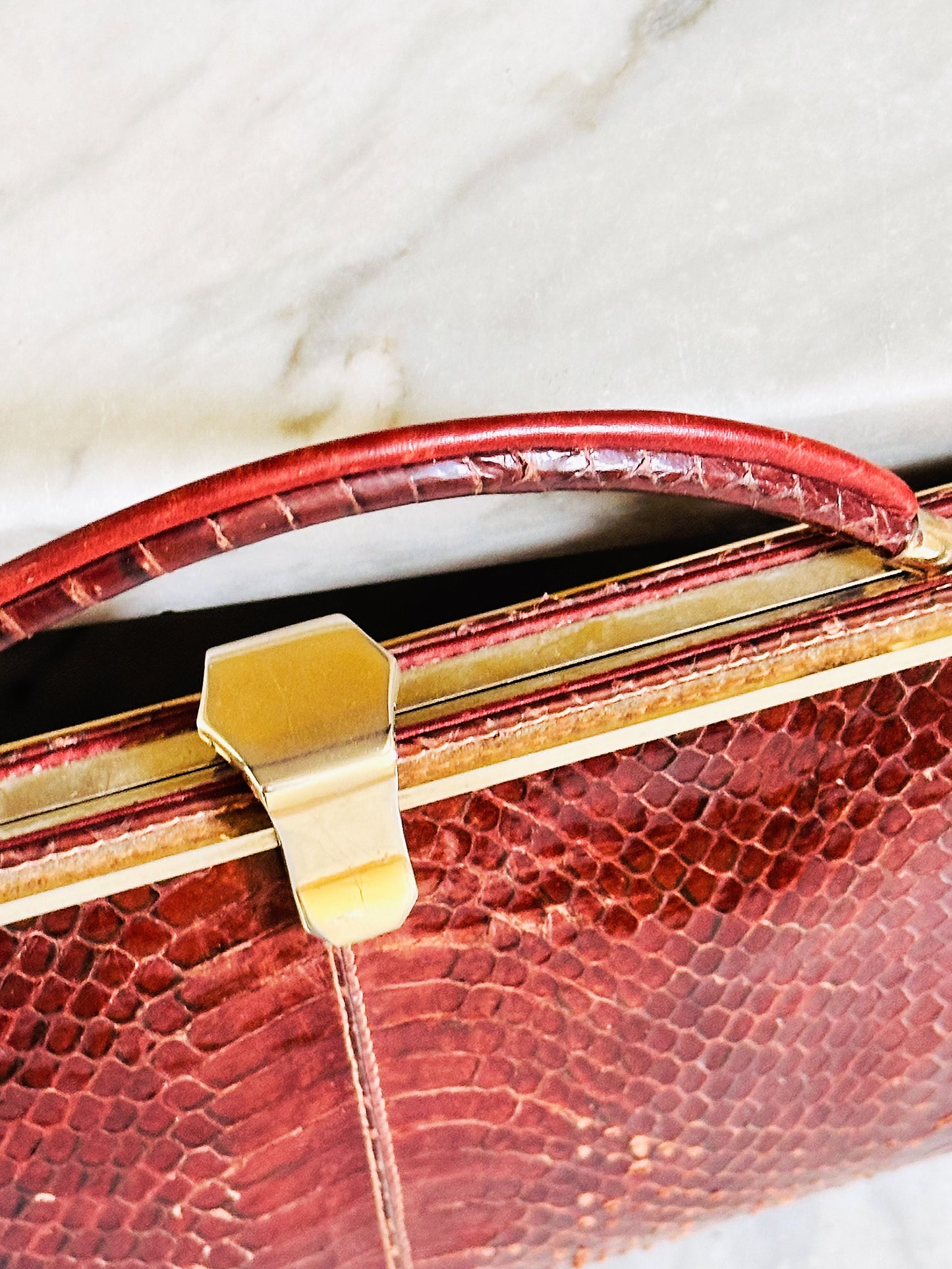 CLUTCH - 80s structured exotic leather bag