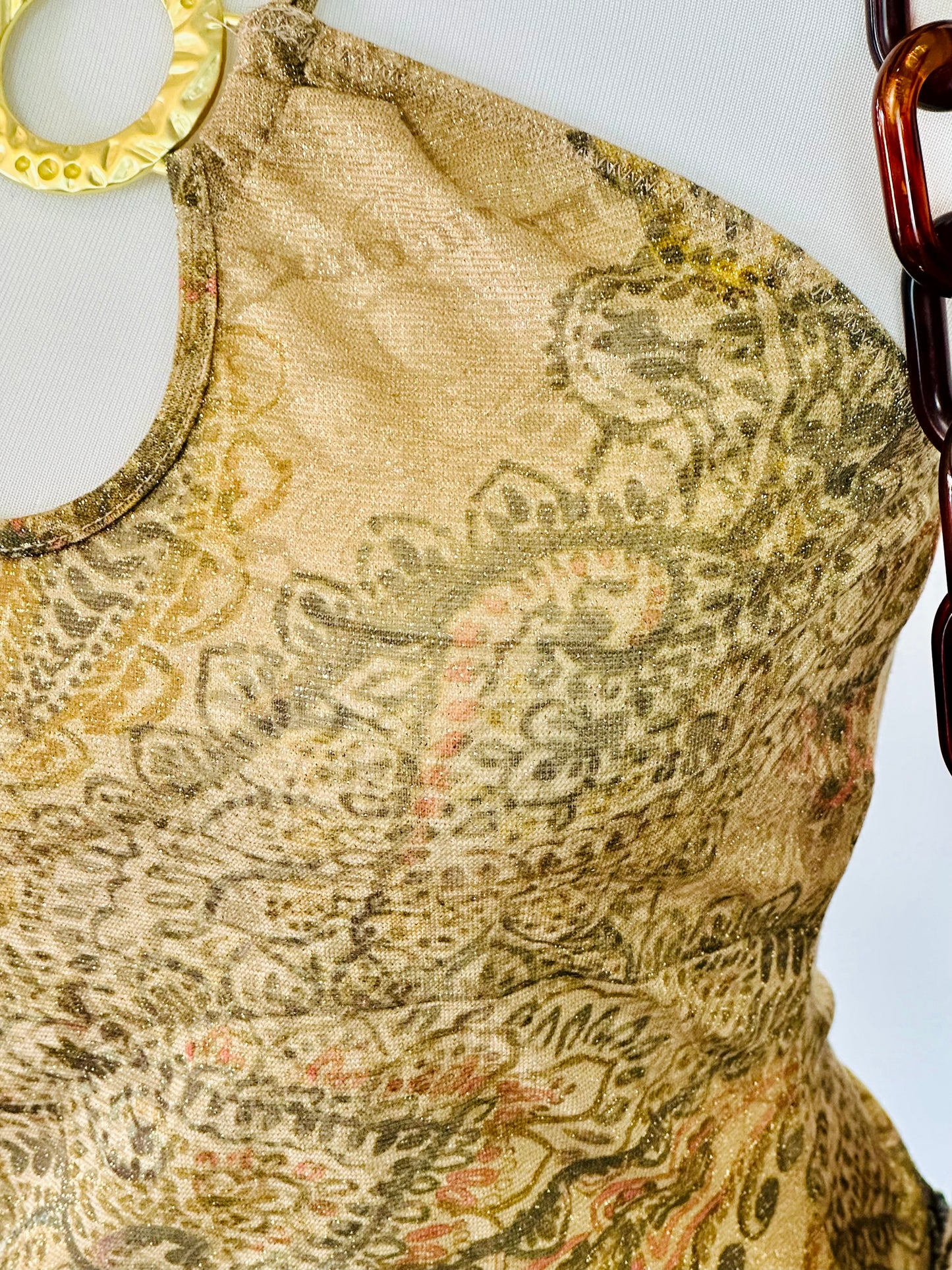 Top Halter Vintage con Stampa Paisley & Anello Gioiello – Anni 2000 Y2K Rodeo Style