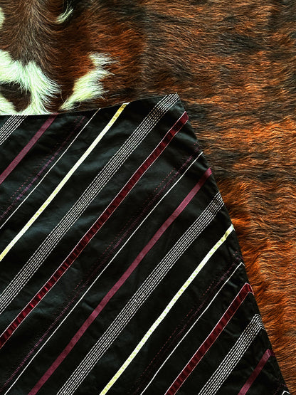 Gonna vintage a trapezio in cotone con righe diagonali – Nero/Ciliegia