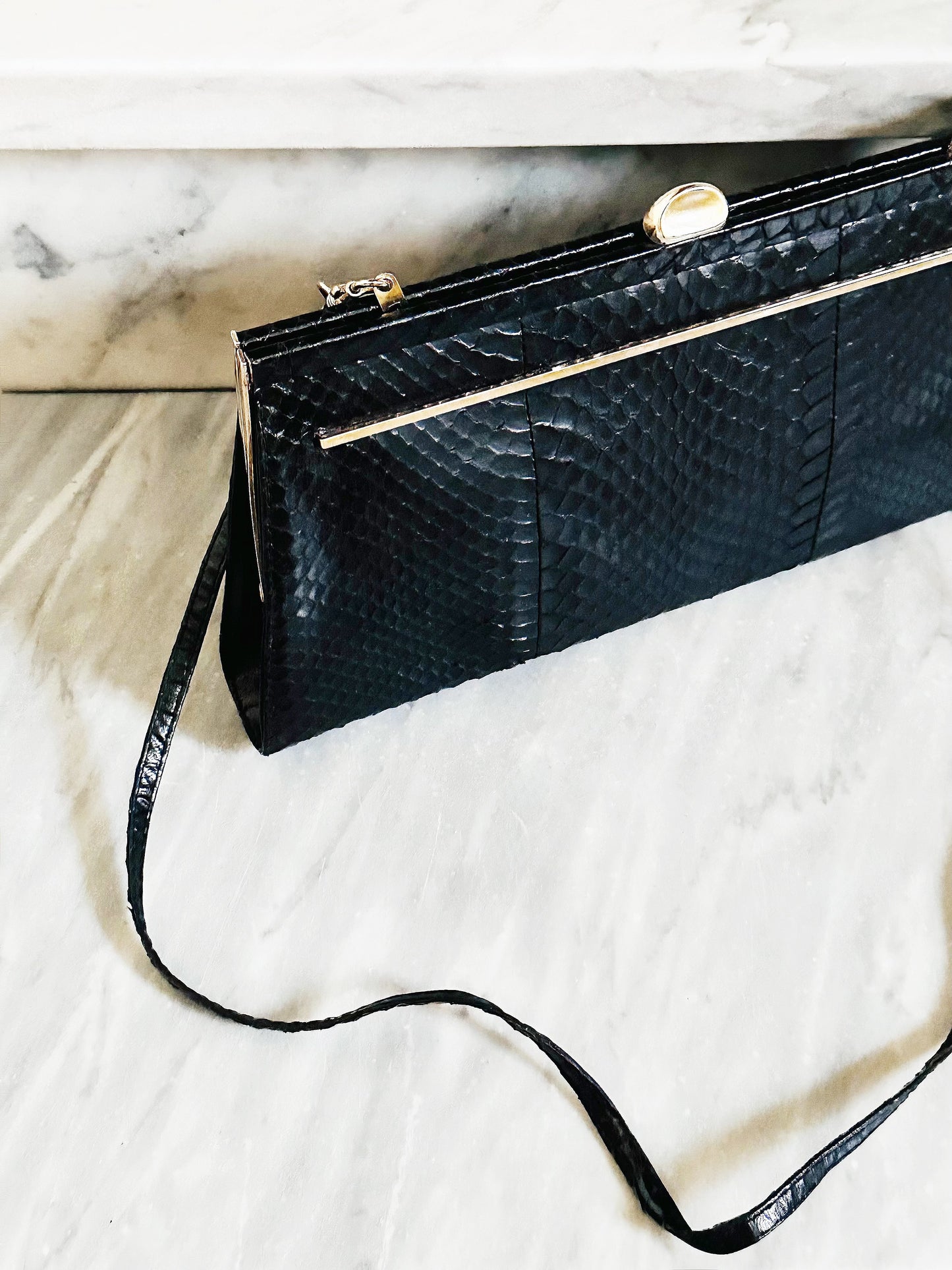 CLUTCH - 80s structured exotic leather bag