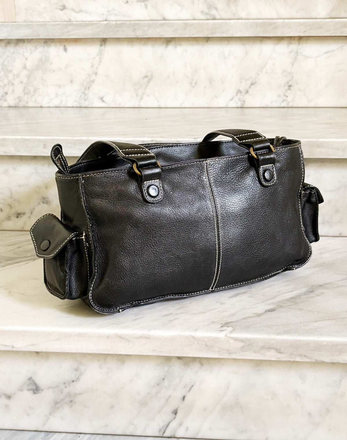 Borsa vintage Y2K in pelle marrone testa di moro multi-pocket con cuciture a contrasto