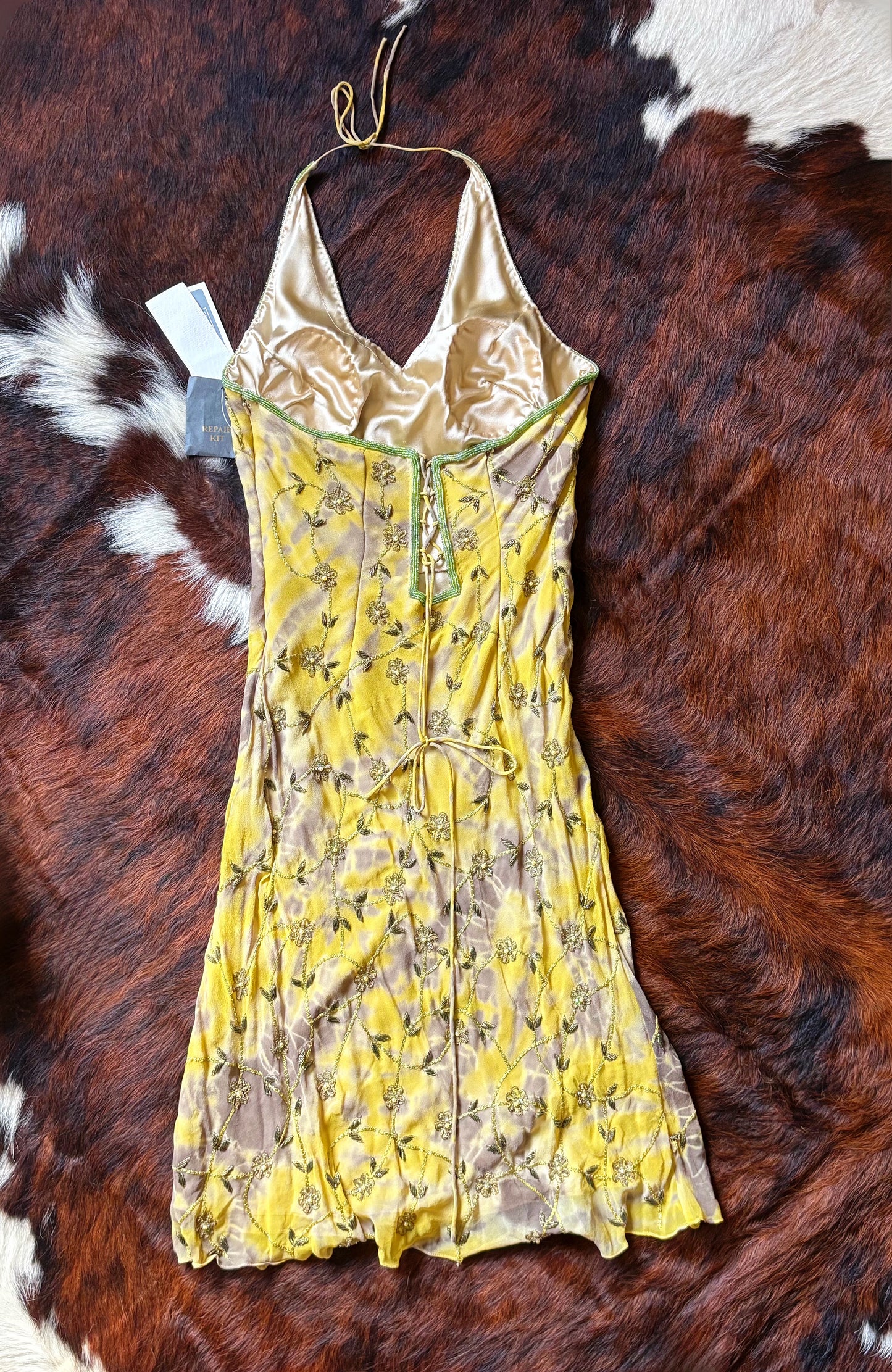 Abito Halter in Seta Ricamata con Perline – Archive Y2K Couture | Nuovo con Cartellino