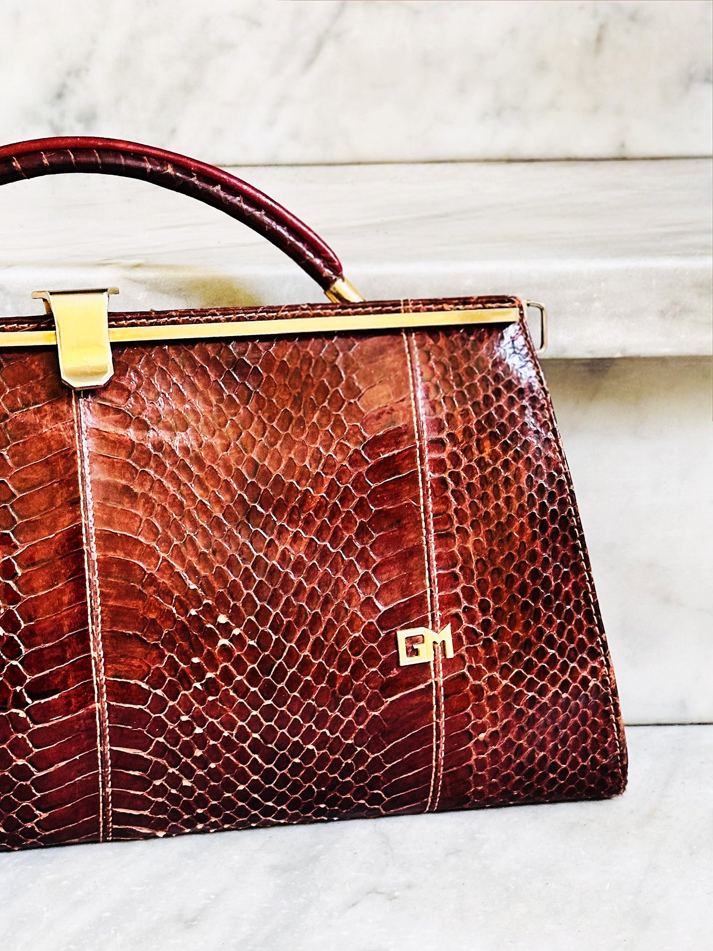 CLUTCH - 80s structured exotic leather bag