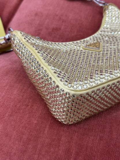 PRADA - Re-Edition 2005 Shoulder Bag – Satin Giallo con Cristalli