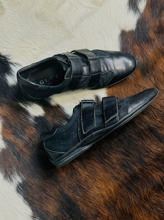GUCCI - Sneakers Vintage con Doppio Strap – Pelle e Tela GG Monogram – Nero | Tg 40½