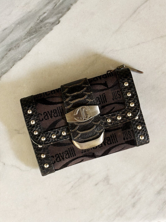 JUST CAVALLI - Portafoglio vintage Y2K monogram con borchie e dettagli animalier