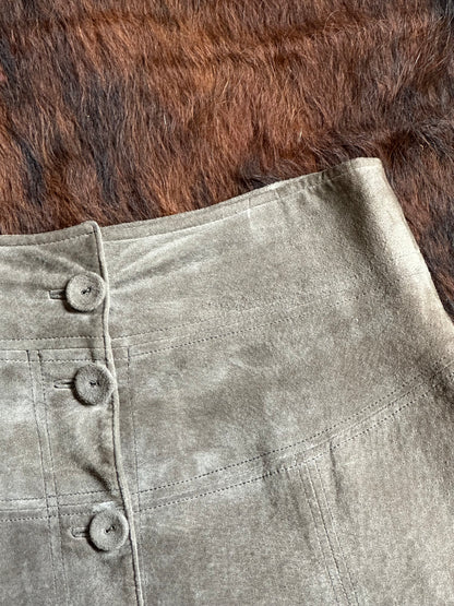 Gonna in Vera Pelle Scamosciata Beige – Linea A con Bottoni Frontali