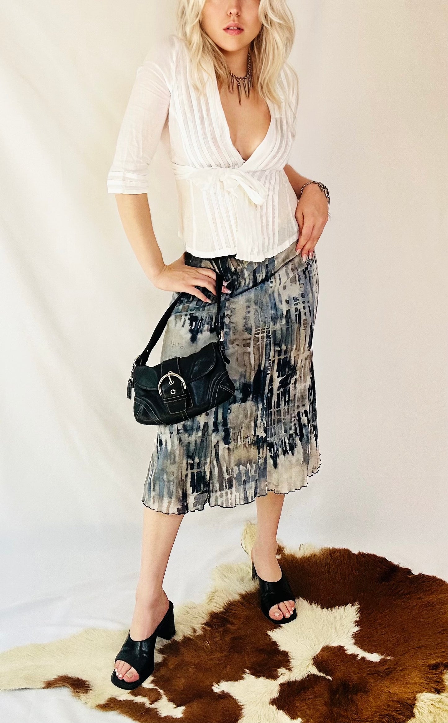 Gonna Midi Vintage Astratta nei Toni del Blu e Grigio