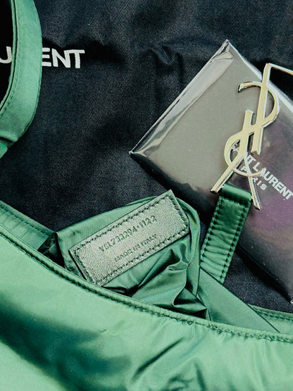 SAINT LAURENT PARIS - Borsa Shoulder in Nylon Verde Racing con profili rossi