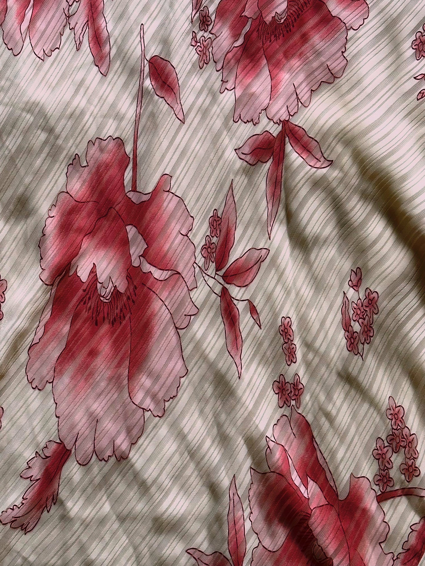 Gonna midi vintage floreale con fondo ondulato – Rosa cipria & panna | Y2K Romantic