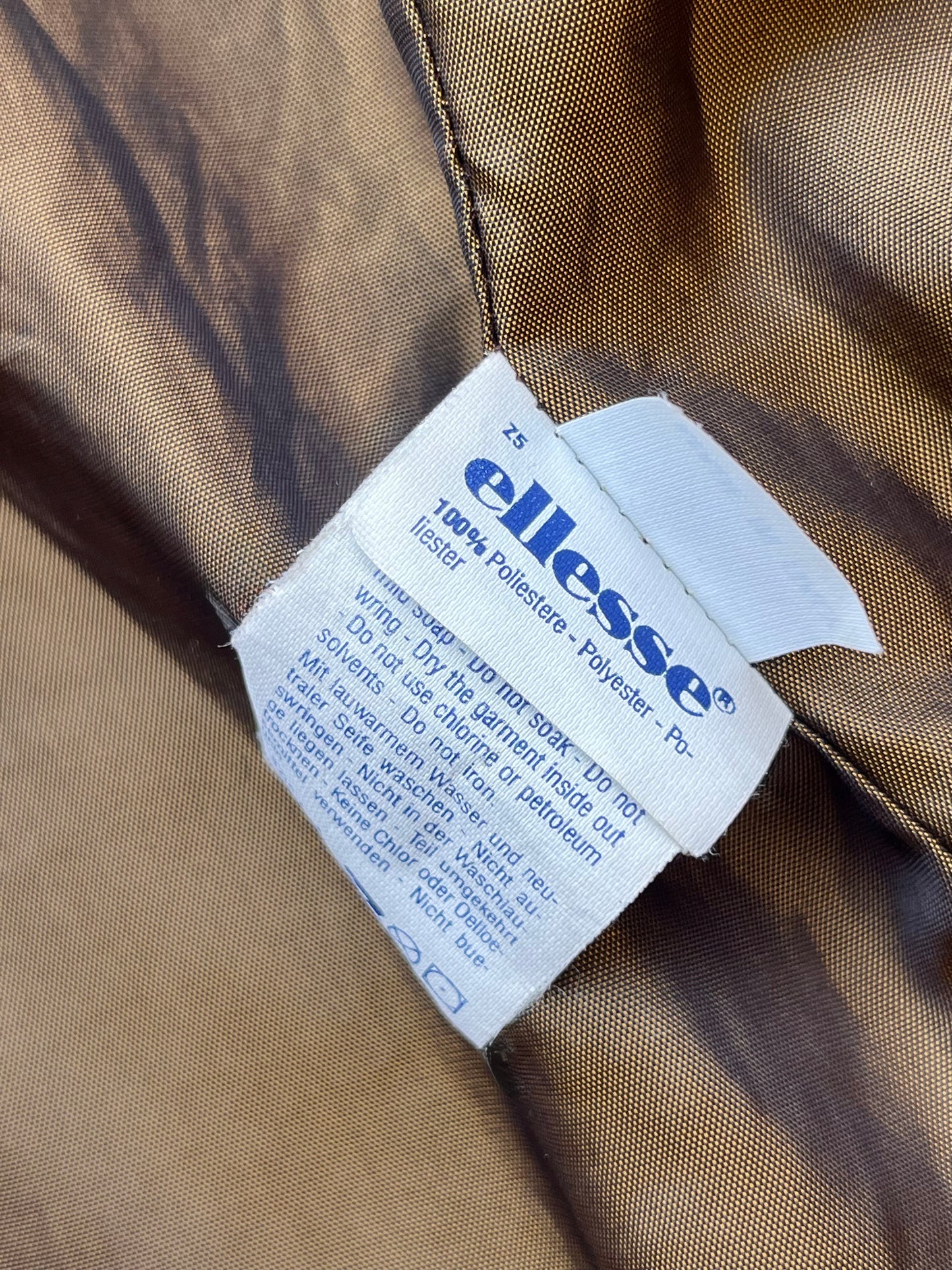 ELLESSE -Pile anni 80