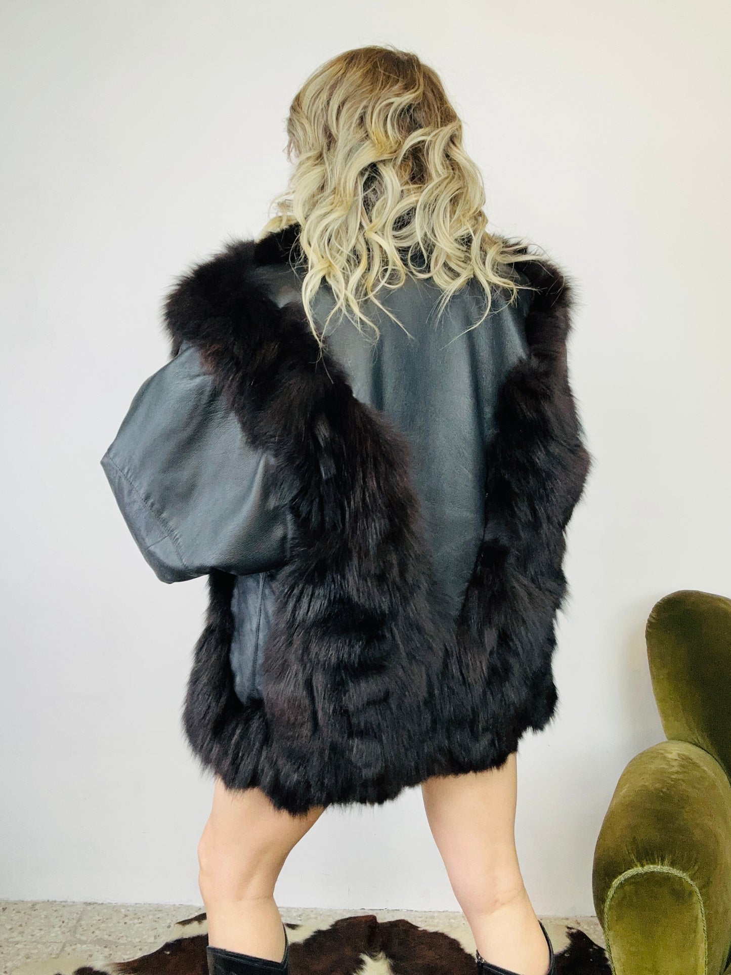 Pelliccia Vintage in Volpe Nera e Pelle