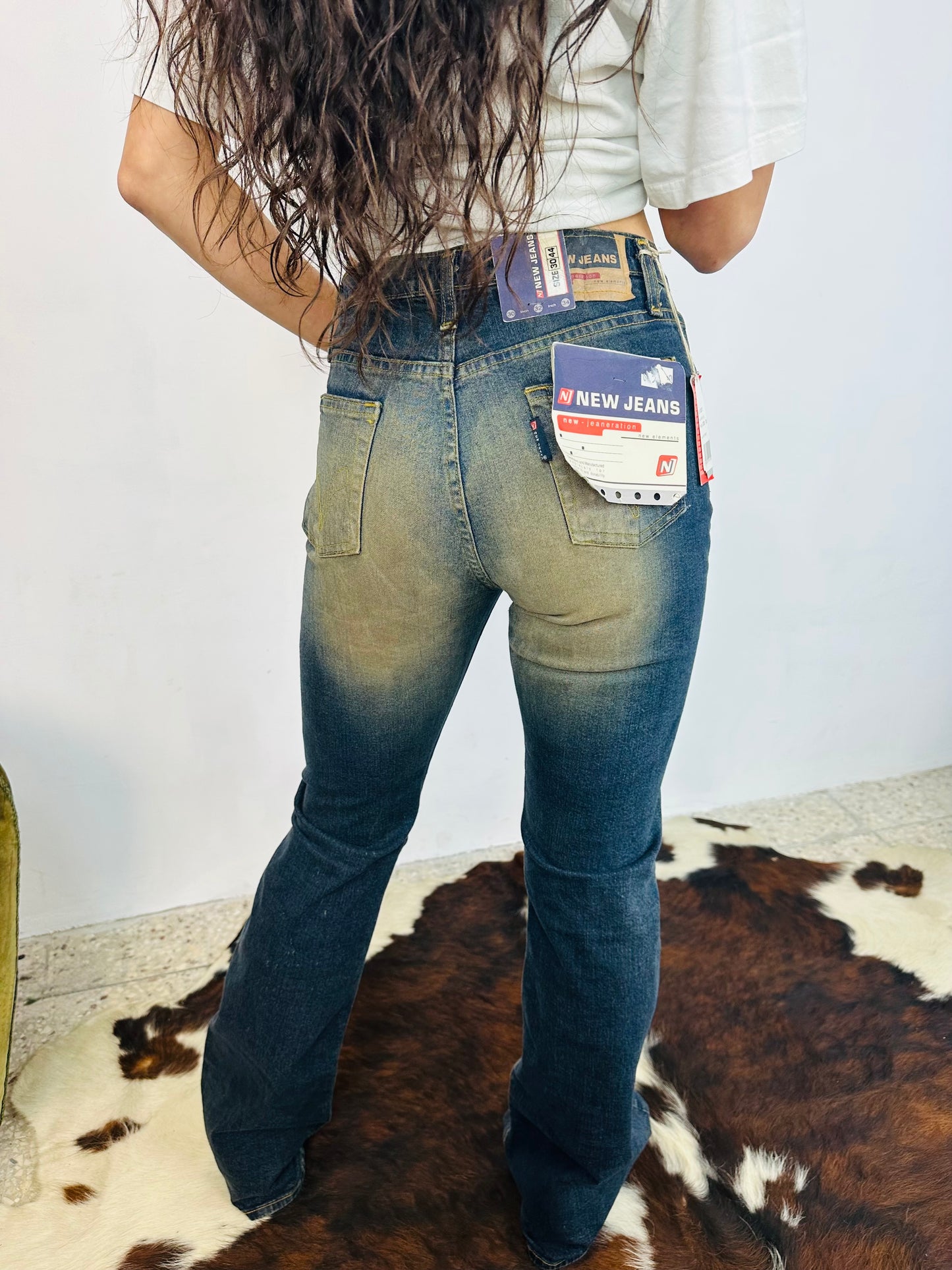 NEW JEANS- Flare Denim Mid