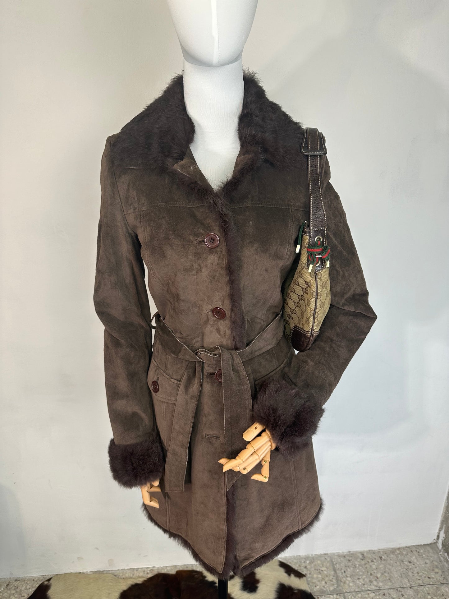 Cappotto lungo pelle scamosciata e pelliccia