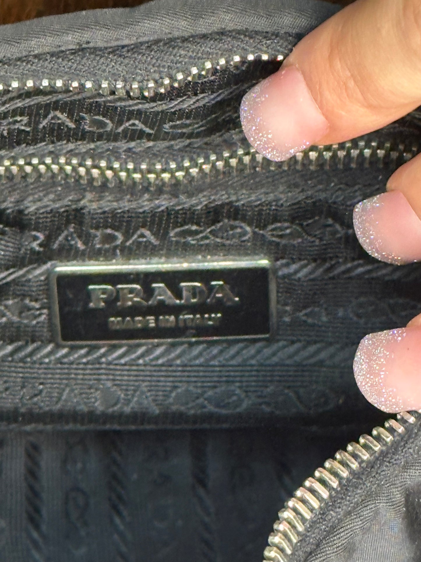PRADA - Y2k bag